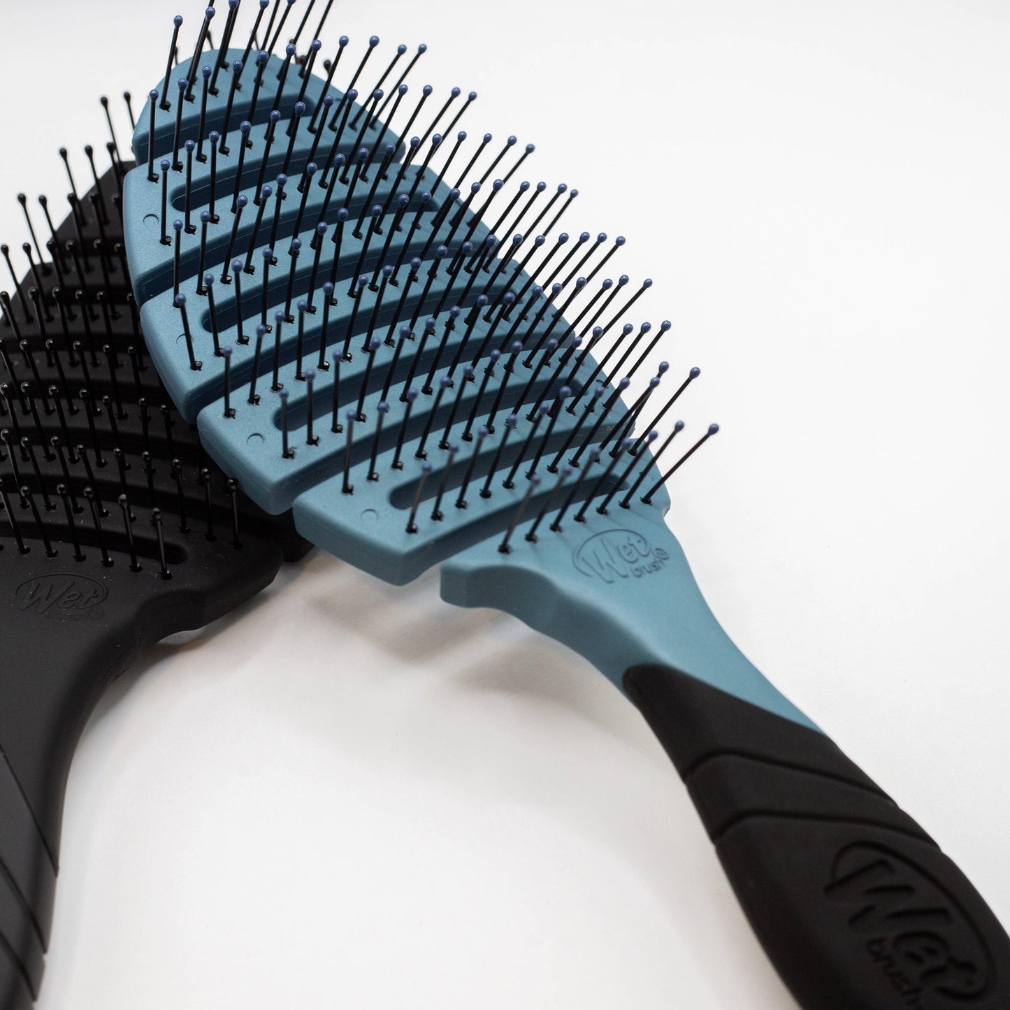 Tools for Your Hair - Wet Brush Pro Flex Dry